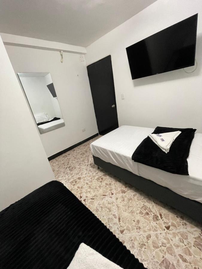 Hotel De Leon Estadio Μεντεγίν Εξωτερικό φωτογραφία