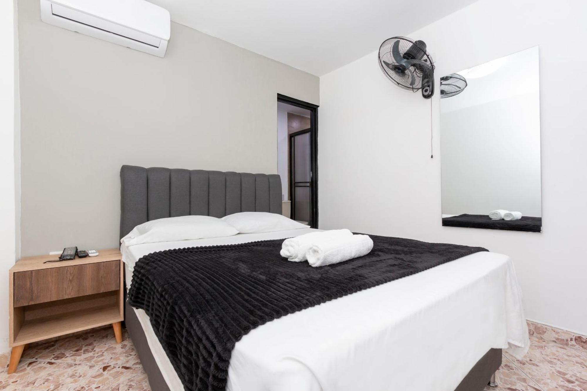 Hotel De Leon Estadio Μεντεγίν Εξωτερικό φωτογραφία