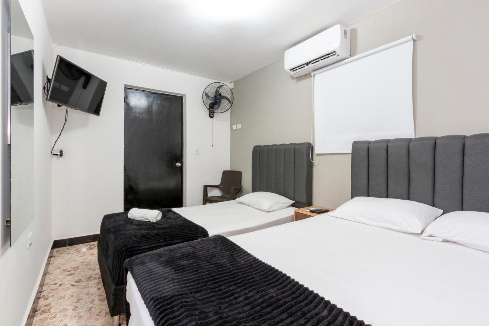 Hotel De Leon Estadio Μεντεγίν Εξωτερικό φωτογραφία