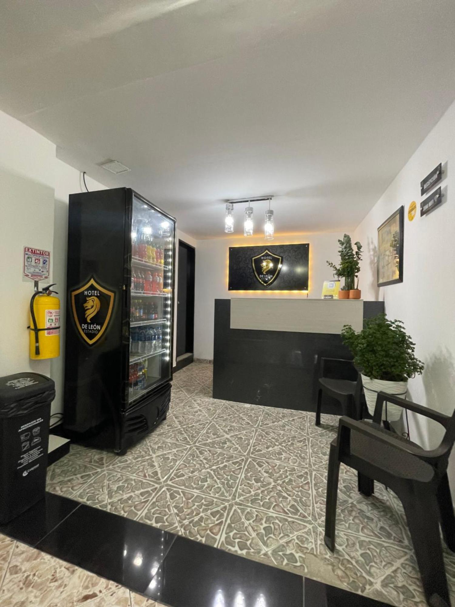 Hotel De Leon Estadio Μεντεγίν Εξωτερικό φωτογραφία