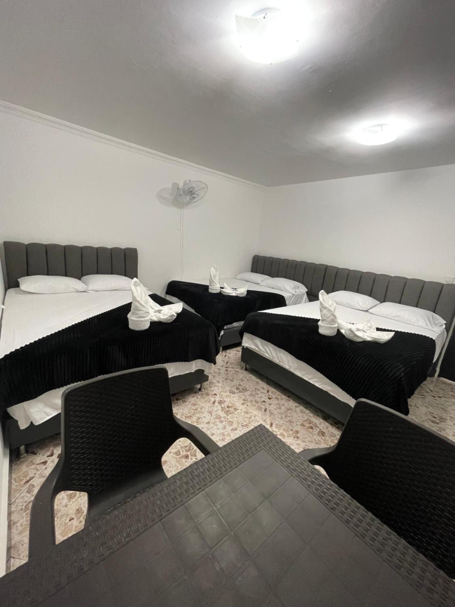 Hotel De Leon Estadio Μεντεγίν Εξωτερικό φωτογραφία