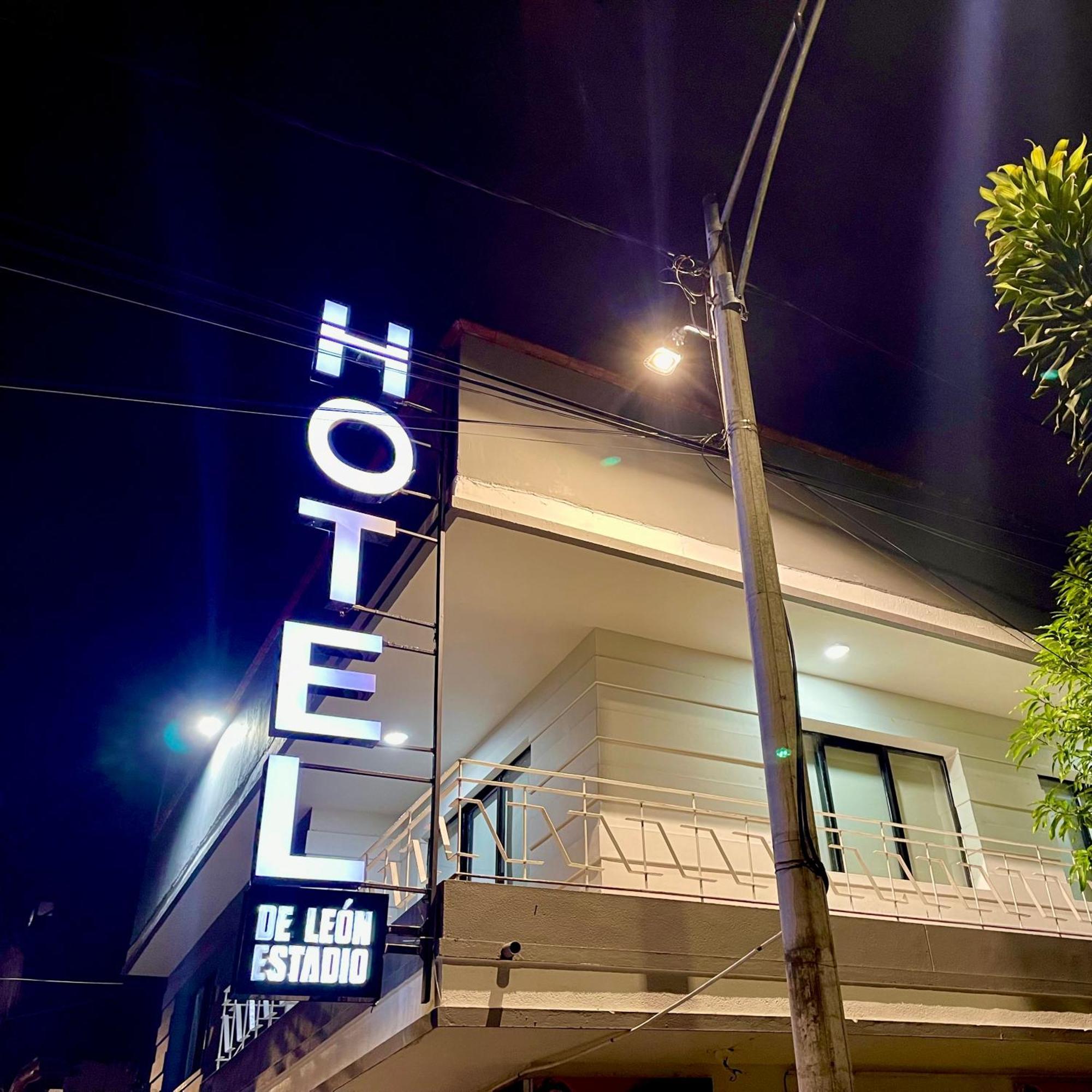 Hotel De Leon Estadio Μεντεγίν Εξωτερικό φωτογραφία